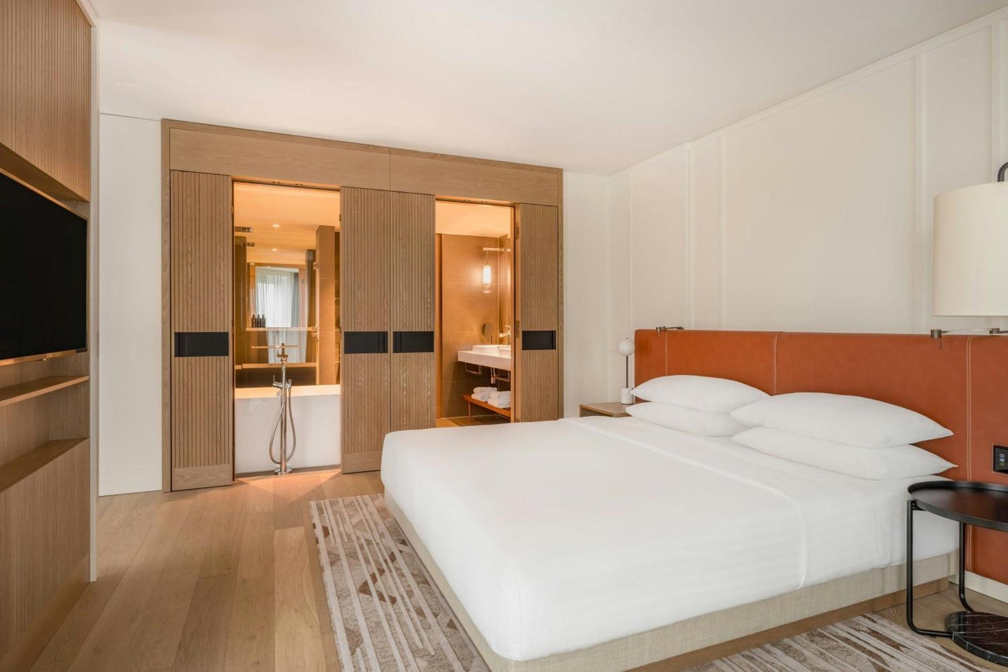 Munich Marriott Hotel City West Munique Exterior foto